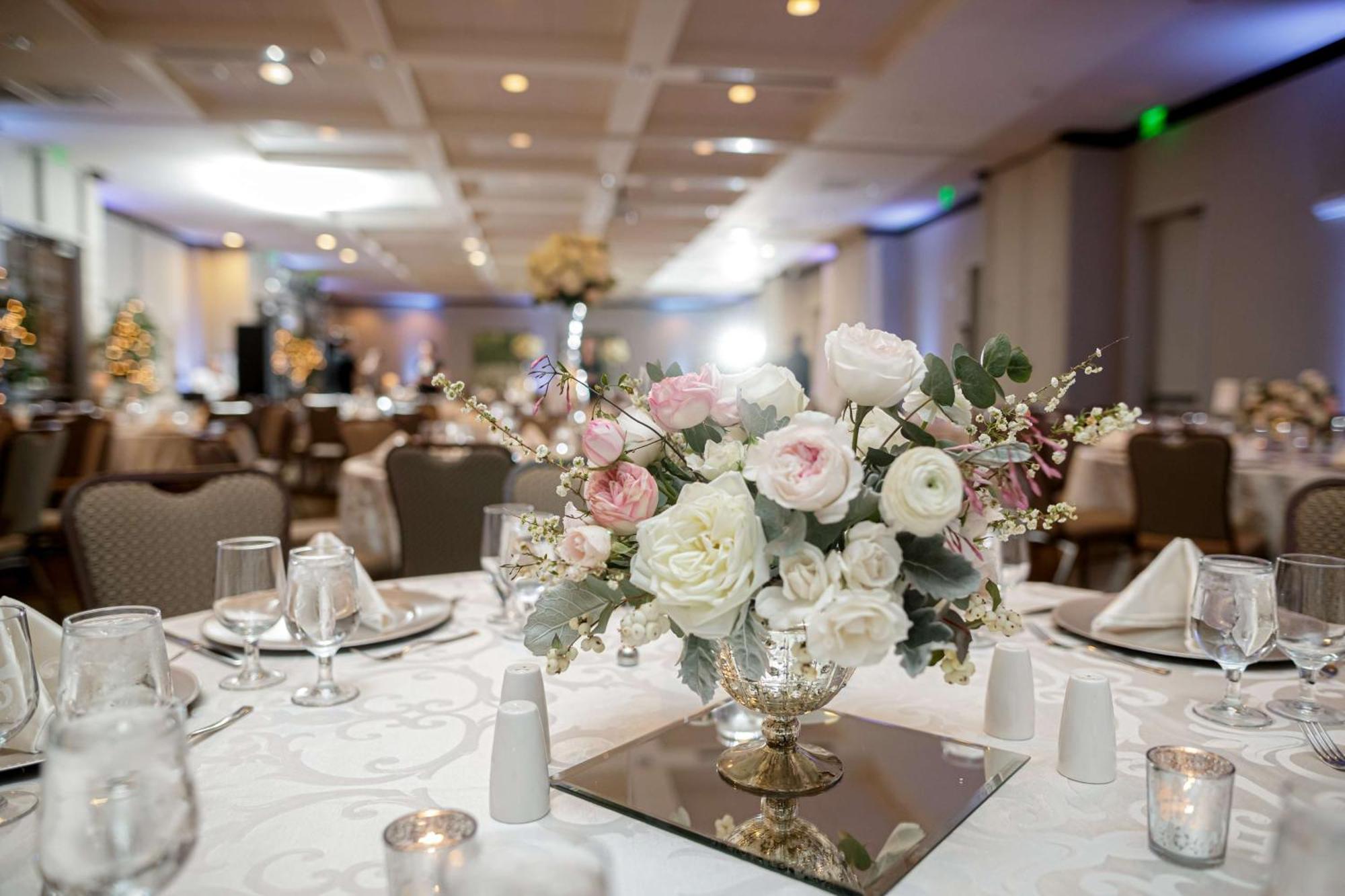 Hilton Garden Inn Raleigh Cary Dış mekan fotoğraf
