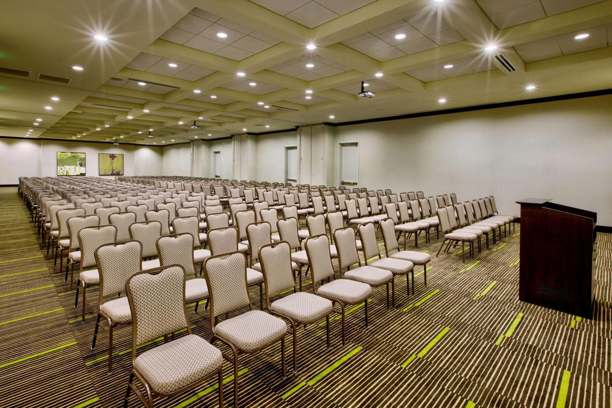 Hilton Garden Inn Raleigh Cary Dış mekan fotoğraf
