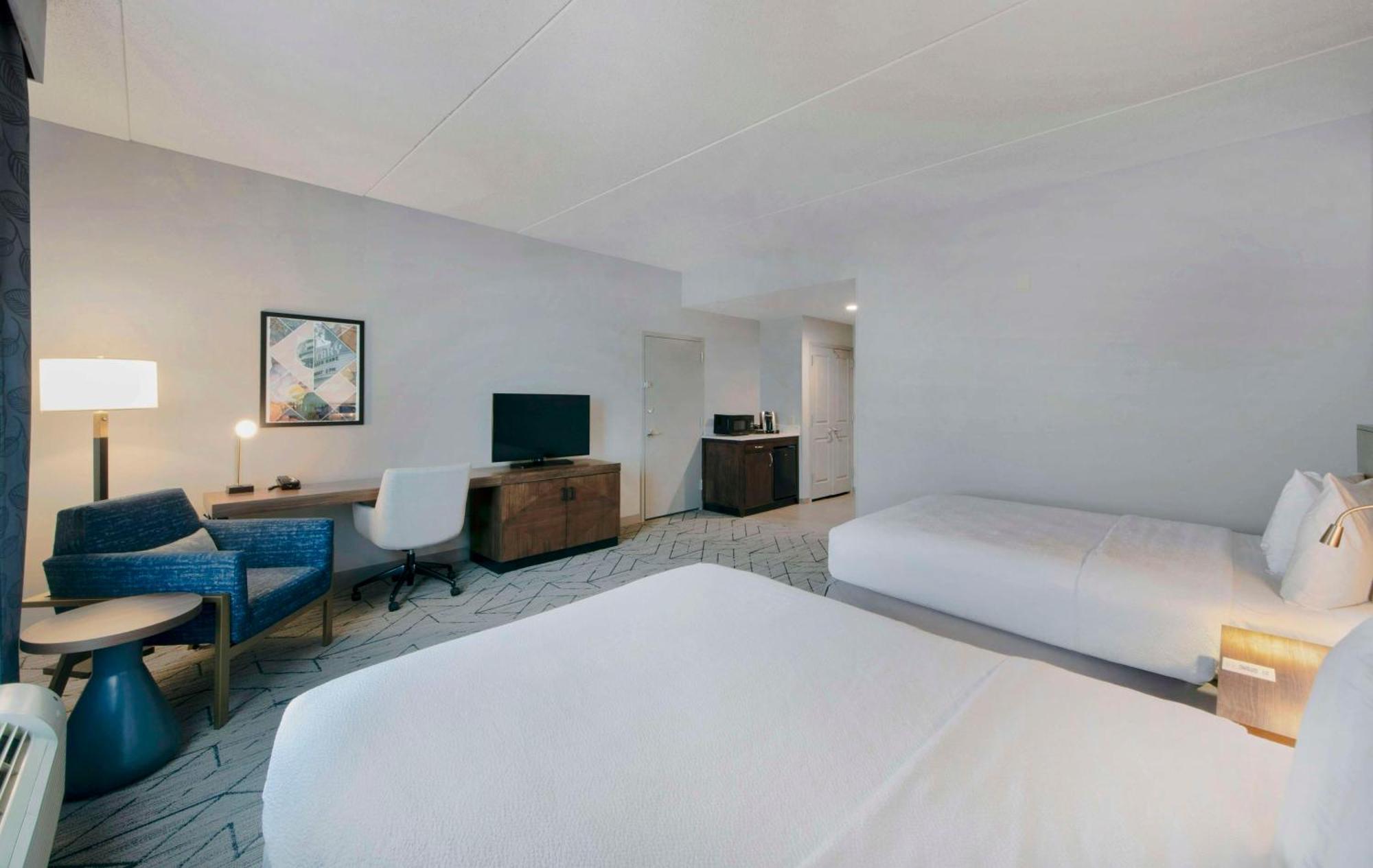 Hilton Garden Inn Raleigh Cary Dış mekan fotoğraf