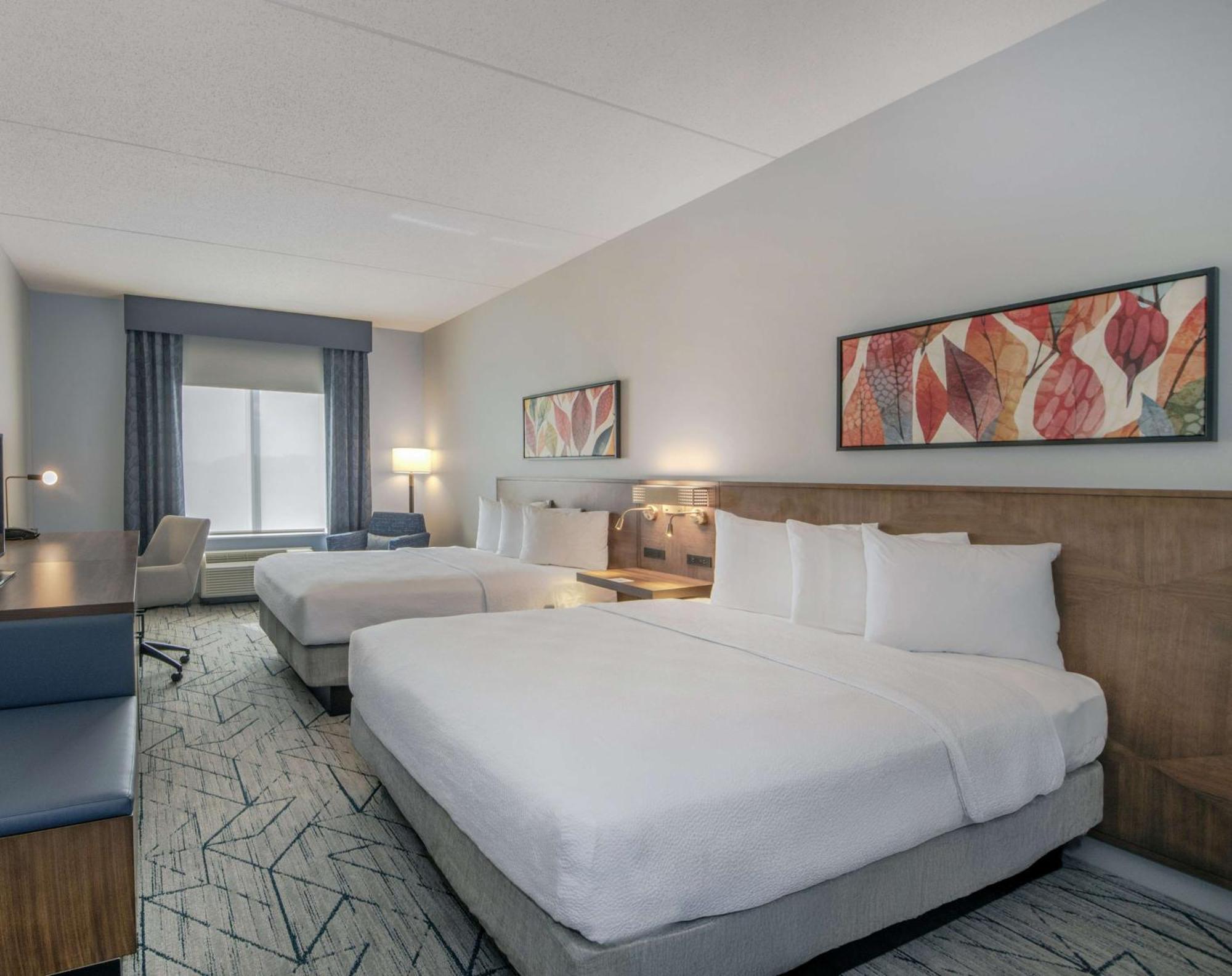 Hilton Garden Inn Raleigh Cary Dış mekan fotoğraf