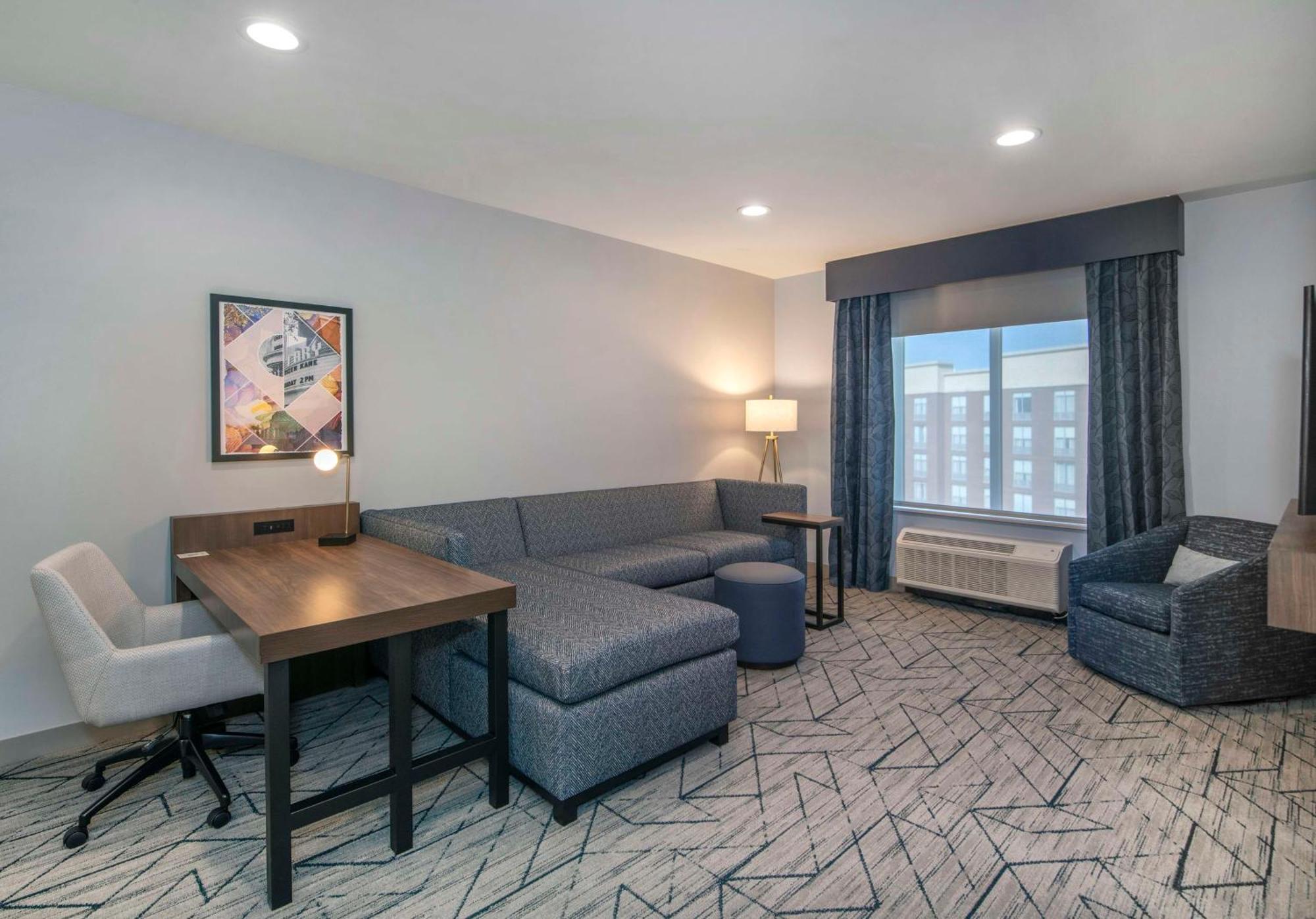 Hilton Garden Inn Raleigh Cary Dış mekan fotoğraf