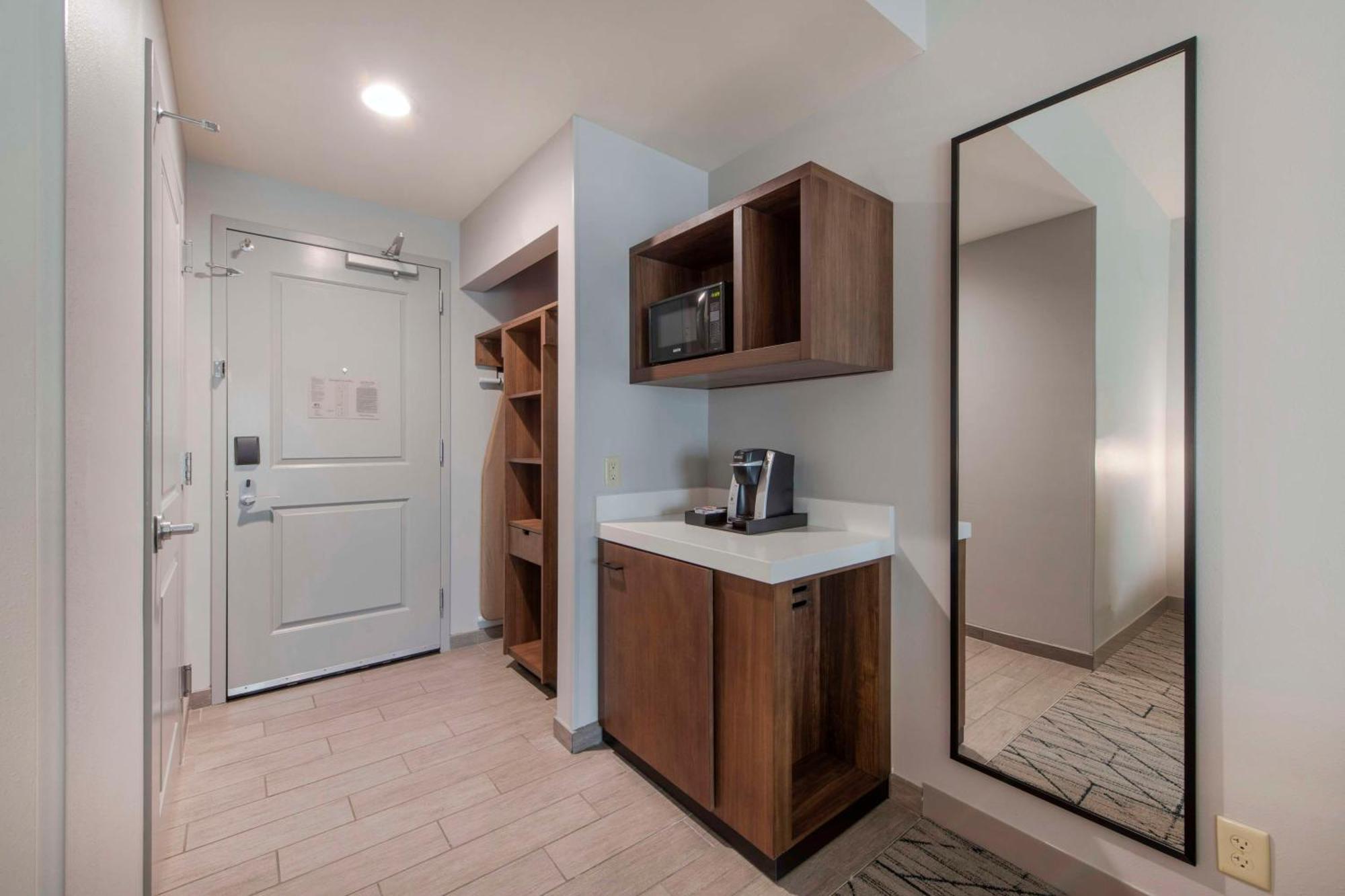 Hilton Garden Inn Raleigh Cary Dış mekan fotoğraf