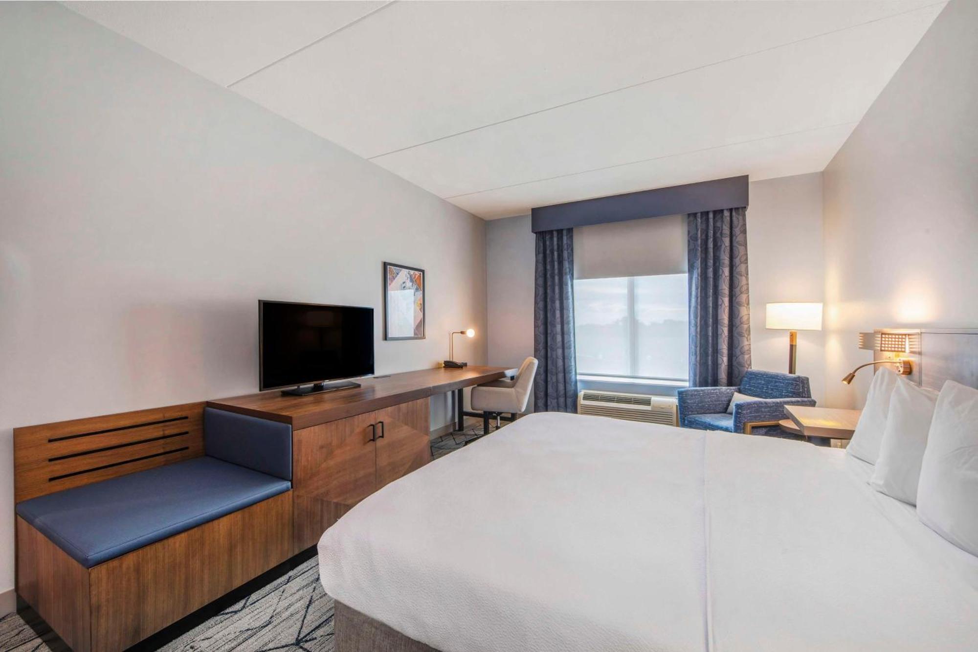 Hilton Garden Inn Raleigh Cary Dış mekan fotoğraf