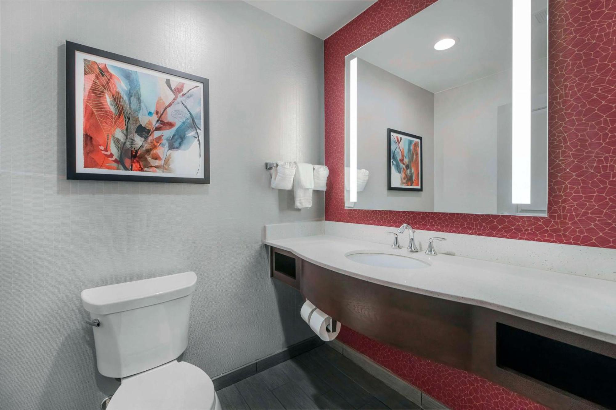 Hilton Garden Inn Raleigh Cary Dış mekan fotoğraf